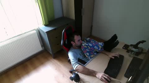 Jane and Findo online show from 01.25.25