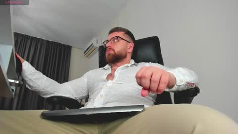 FindomGuyXXX online show from 02.13.26