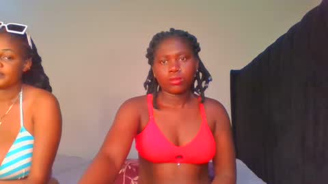 Snapshot of fine_melanie chatting on 01.17.25 melanie online show from 01.17.25