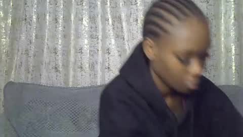 Snapshot of fine_queen12 chatting on 06.15.26 fine_queen12 online show from 06.15.26