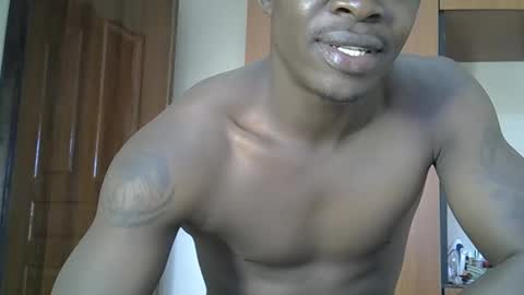 HOT AND SWEET online show from 01.16.26