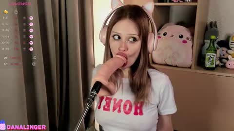 Hey. im DANA Free Lush and Domi control in pvt online show from 11.16.25