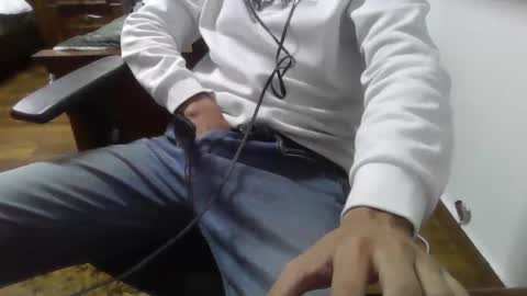 finn online show from 01.21.25