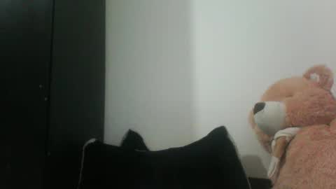 finnky1 online show from 12.20.24