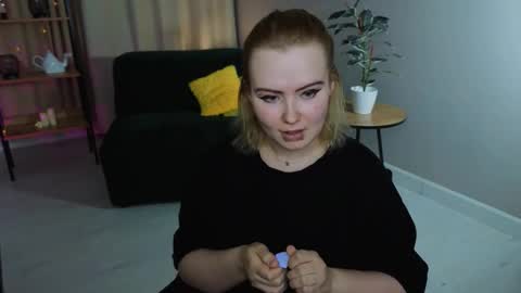 Fiona online show from 03.28.26