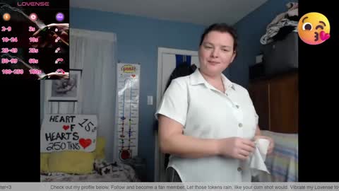 Snapshot of fionna_fineas chatting on 02.17.26 Fionna online show from 02.17.26