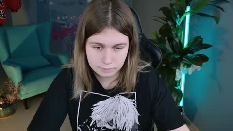 Snapshot of fioramarmoris chatting on 12.12.24 fiora online show from 12.12.24