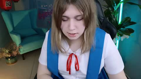 Snapshot of fioramarmoris chatting on 12.12.24 fiora online show from 12.12.24