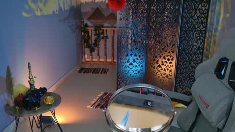 Snapshot of fioramarmoris chatting on 12.15.24 fiora online show from 12.15.24