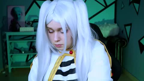 Snapshot of fioramarmoris chatting on 12.21.24 fiora online show from 12.21.24