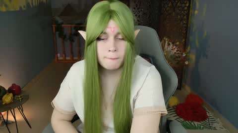 Snapshot of fioramarmoris chatting on 01.17.25 fiora online show from 01.17.25