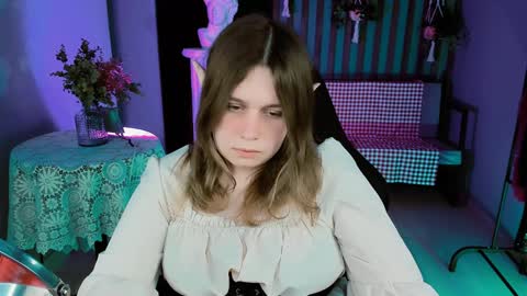 Snapshot of fioramarmoris chatting on 01.31.25 fiora online show from 01.31.25