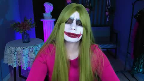 Snapshot of fioramarmoris chatting on 02.08.25 fiora online show from 02.08.25