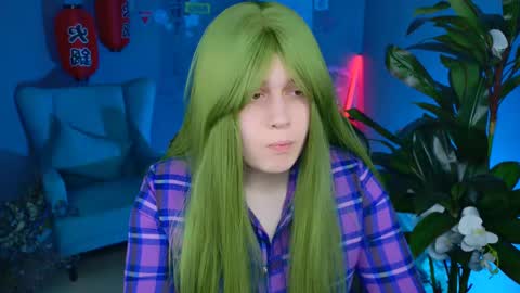 Snapshot of fioramarmoris chatting on 03.04.25 fiora online show from 03.04.25