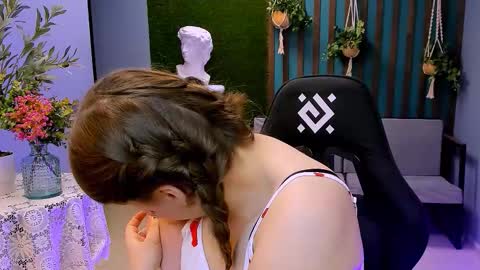 fiora online show from 11.20.25