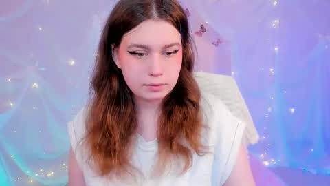 Snapshot of fioramarmoris chatting on 06.05.26 fiora online show from 06.05.26