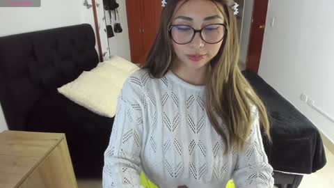     online show from 01.01.25