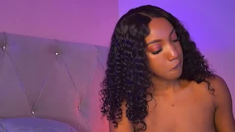 Fiorela Lenin  online show from 01.16.25