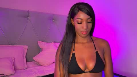 Fiorela Lenin  online show from 01.29.25