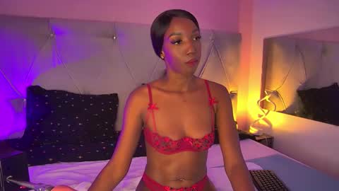 Fiorela Lenin  online show from 09.30.25