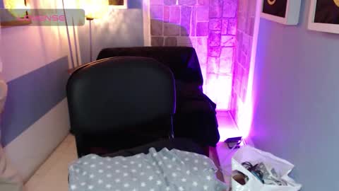 Fiorellaa online show from 09.13.25