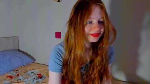 fire_luna online show from 01.04.25