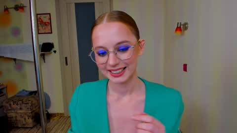 fire_luna online show from 10.21.25