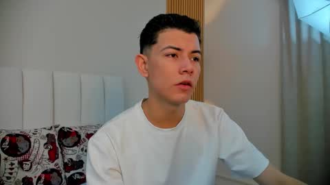 Nicolas online show from 12.03.25