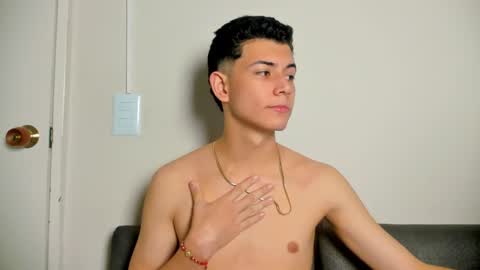 Nicolas online show from 12.21.25