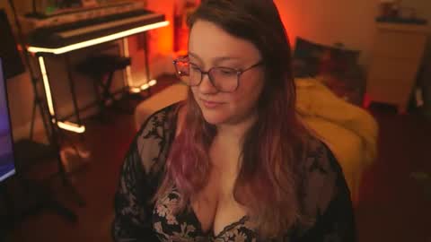 Lio Roxy online show from 02.07.26