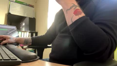 JunoSixx online show from 12.02.25