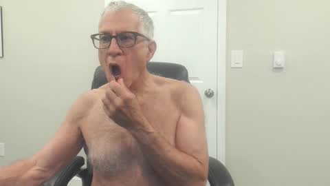 Snapshot of fitman999 chatting on 05.24.26 Jon online show from 05.24.26