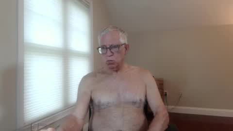 Snapshot of fitman999 chatting on 05.27.26 Jon online show from 05.27.26