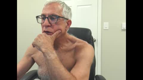 Snapshot of fitman999 chatting on 06.08.26 Jon online show from 06.08.26