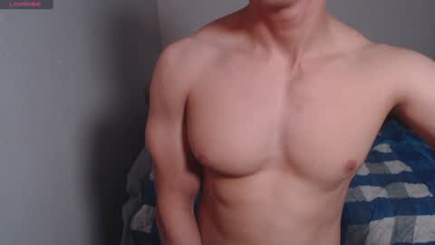 Snapshot of fitnessboy177 chatting on 01.26.25 fitnessboy177 online show from 01.26.25