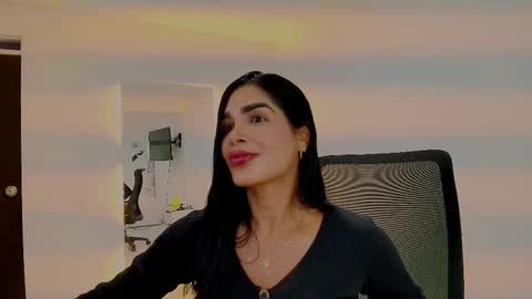 fitnessmommyy online show from 09.22.25