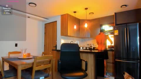 Elias Valencia online show from 12.23.25