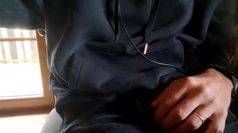 Snapshot of fiveforwilly1 chatting on 05.10.26 Markus online show from 05.10.26