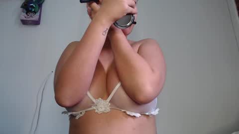 tteo  Sienna  online show from 10.11.25