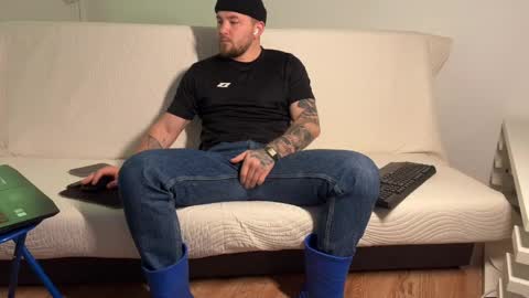 Flamefury18 online show from 04.19.26