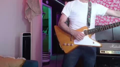 Flannel Dong online show from 10.03.25