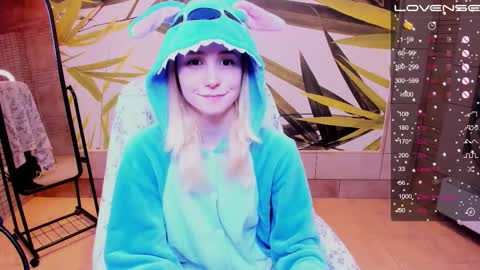 FlexiMona online show from 10.26.25