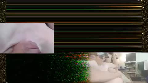 Snapshot of flextle chatting on 11.06.25 Flextle Bunny online show from 11.06.25