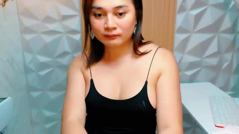 ASHLY online show from 04.07.26