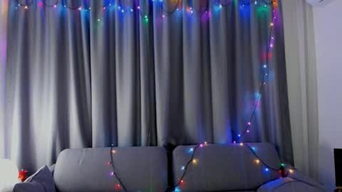 Doloras online show from 02.27.26