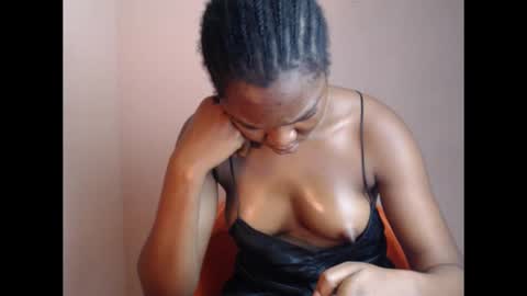 Snapshot of flirtxxdiva chatting on 11.22.25 flirtxxdiva online show from 11.22.25