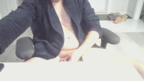 Snapshot of flopy1995 chatting on 07.16.26 flopy1995 online show from 07.16.26