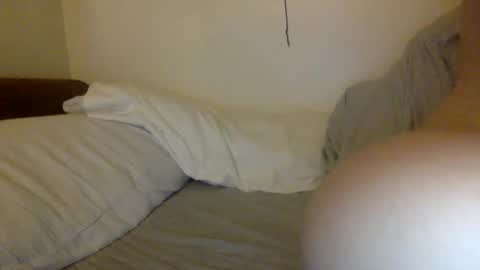 Snapshot of floraexploration chatting on 01.06.25 floraexploration online show from 01.06.25