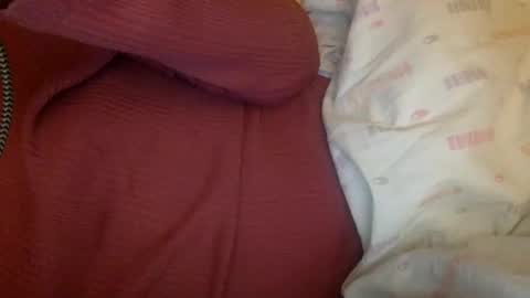 Snapshot of floraexploration chatting on 01.10.25 floraexploration online show from 01.10.25