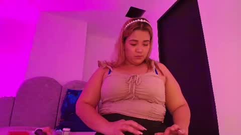 Flordecayena  online show from 07.13.26